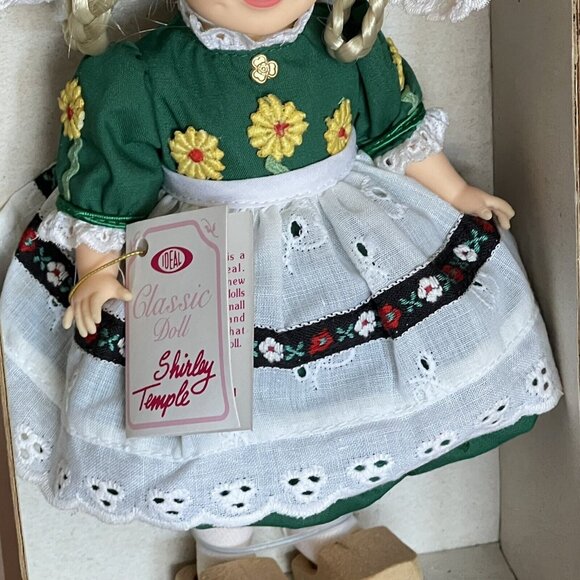 Ideal SHIRLEY TEMPLE 8" Doll 1982 Dutch Holland Outfit Clogs Vintage - Picture 3 of 13
